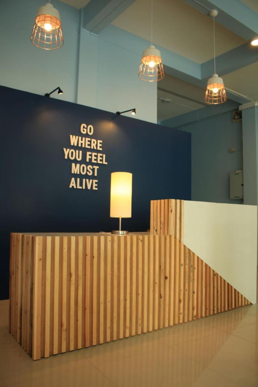 Sook Hostel (Adults Only) Чиангмай Экстерьер фото